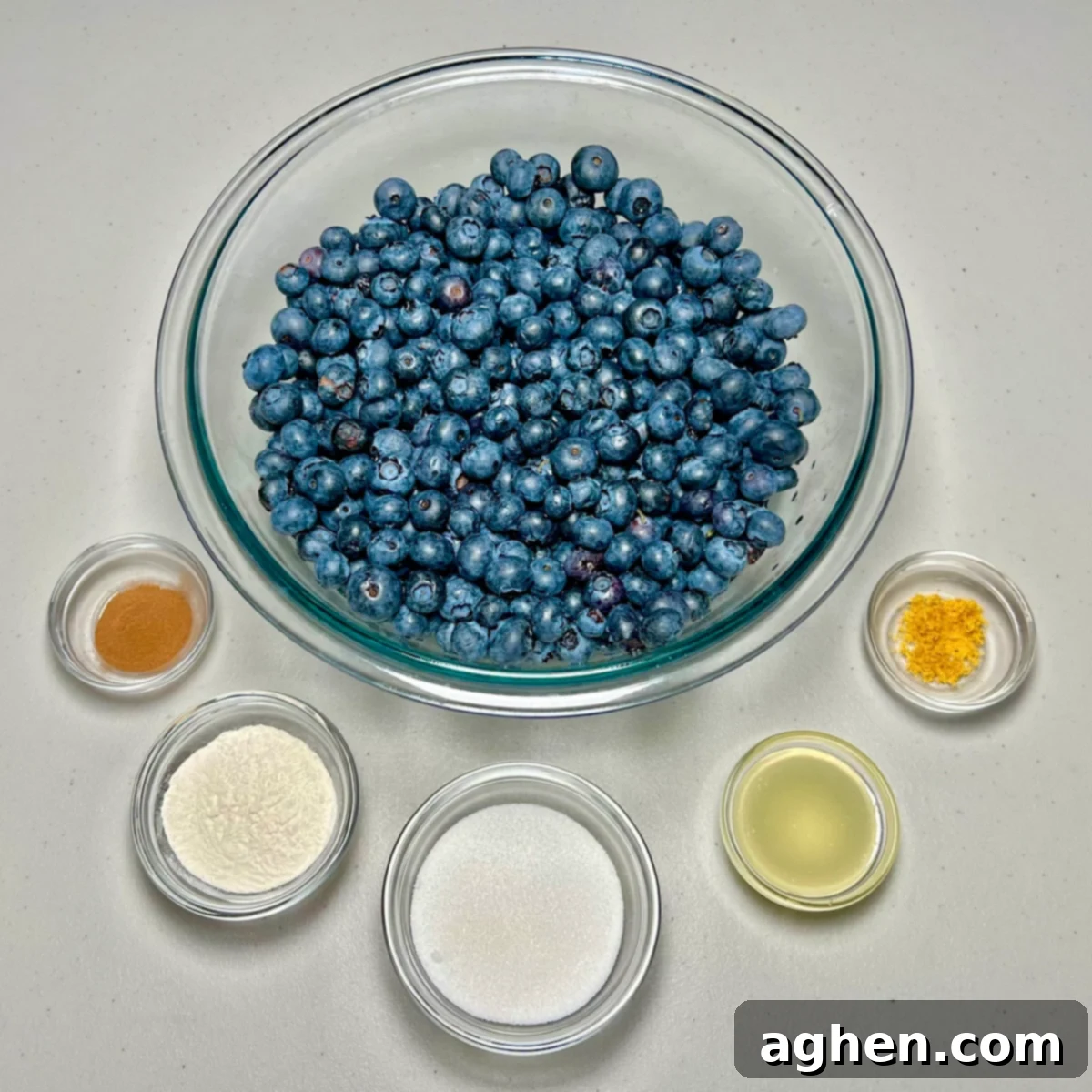 The Ultimate Smoked Blueberry Crumble for Your Grill 3 blueberry filling ingredients