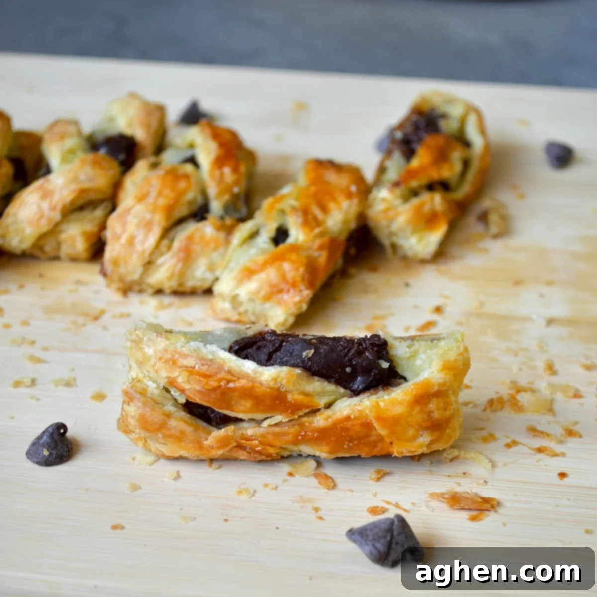Chocolate Banana Puff Braid 9 Chocolate puff pastry