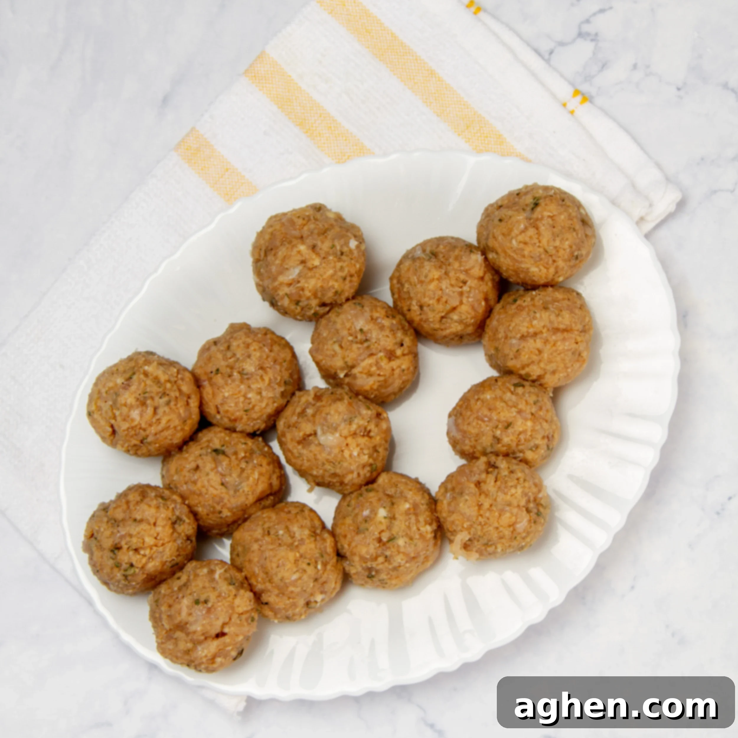 Meatballs on a plate.