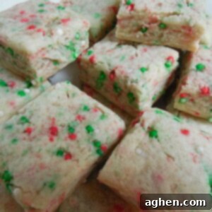 Yogurt-Kissed Christmas Shortbread 2 Close-up of baked Christmas yogurt shortbread cookies
