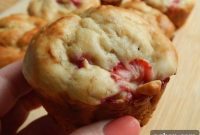 Berry-Banana Bliss Muffins