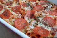 Cheesy Pepperoni Pizza Pasta Bake