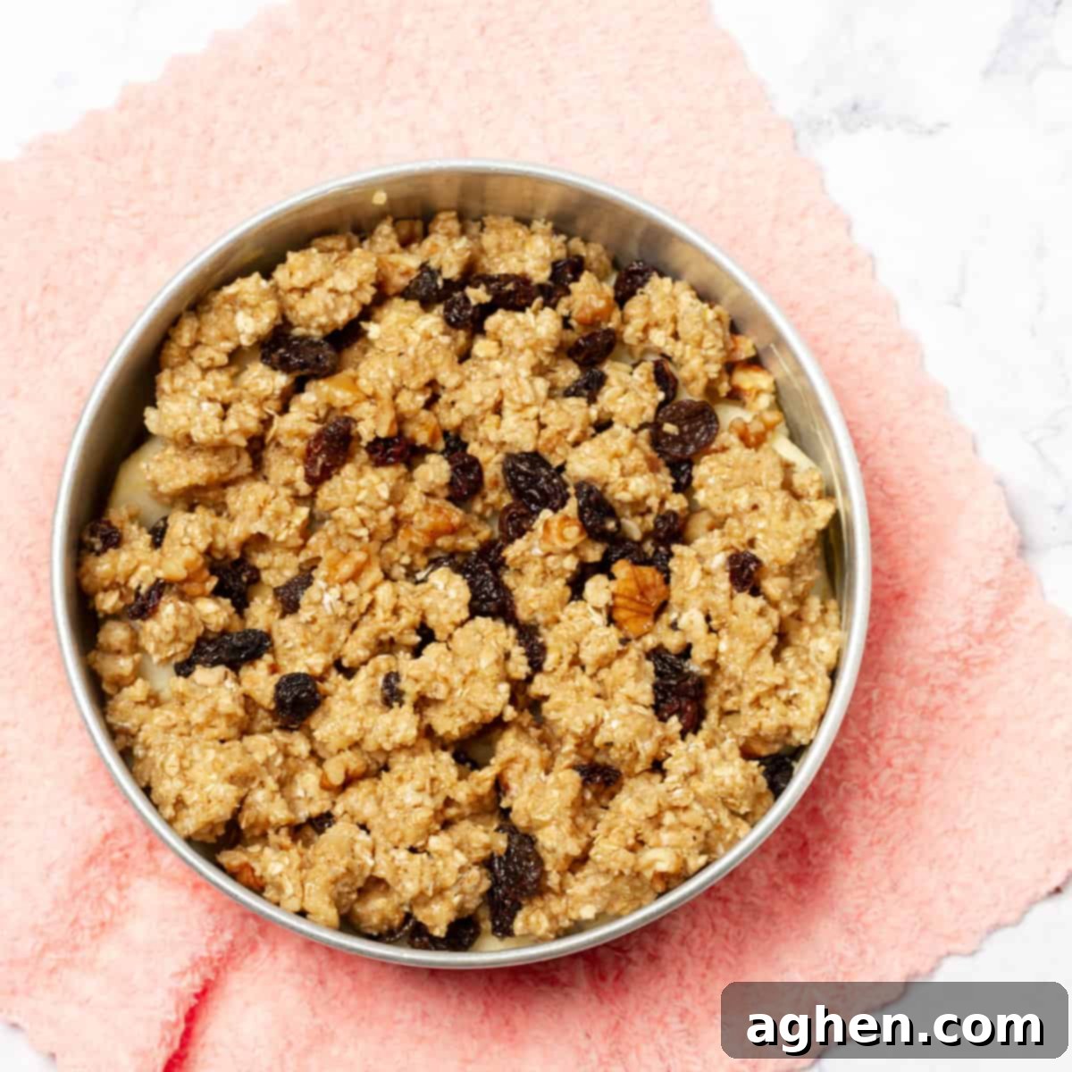 Discover Your New Favorite Weight Watchers Apple Crumble 7 Apple crumble mixture evenly spread over the apples in the baking dish