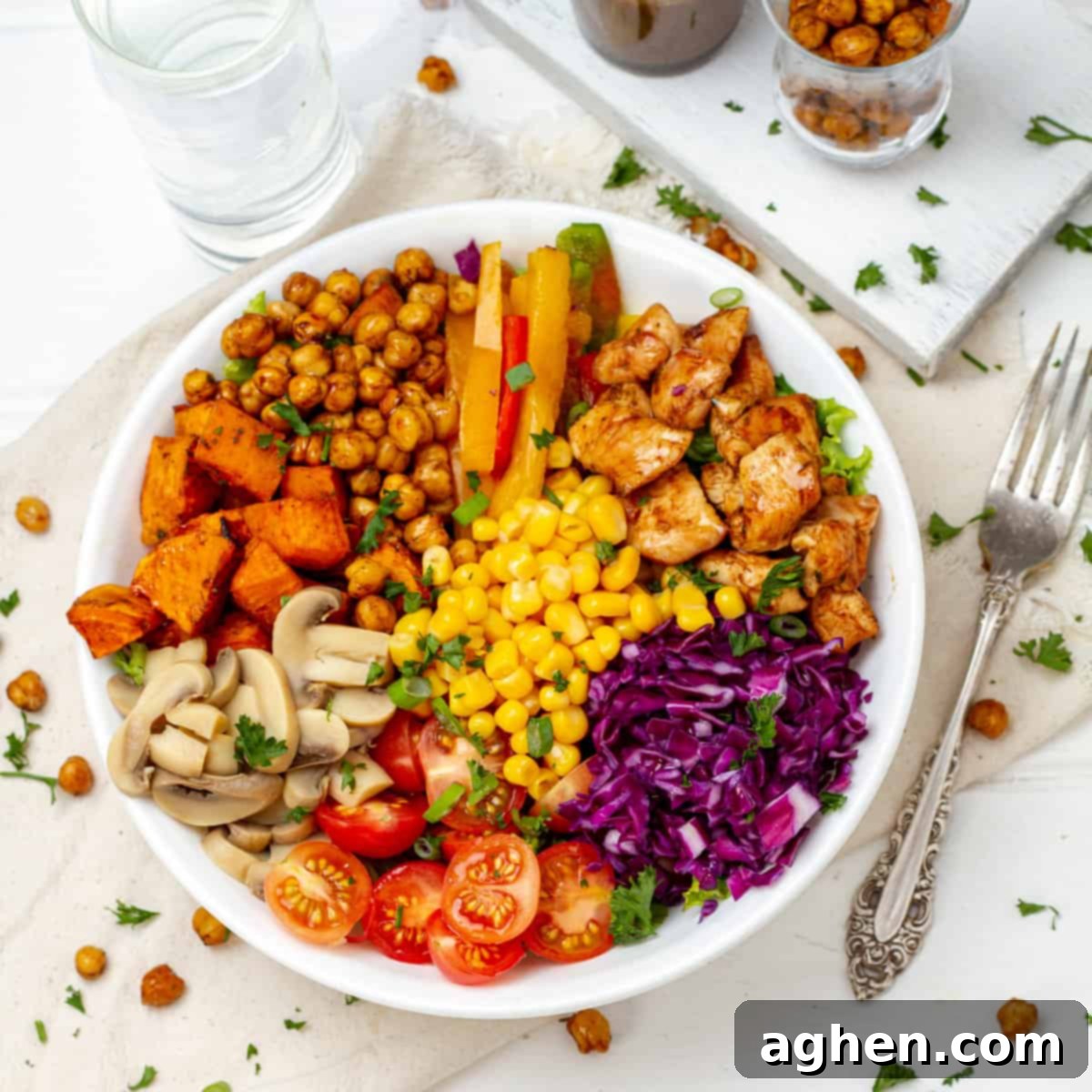 Weight Watchers Guide to Crafting the Ultimate Buddha Bowl 2 Two vibrant Buddha Bowls with various ingredients on a wooden table