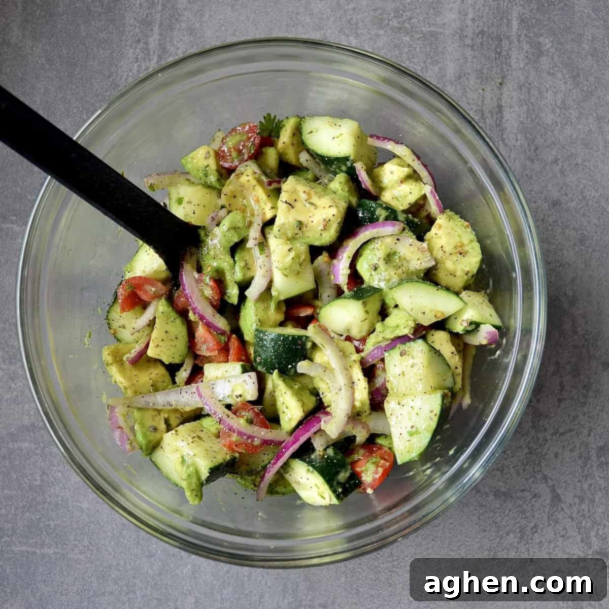 Light and Refreshing Cucumber Avocado: Your Summer Weight Watchers Staple 5 Mixed avocado cucumber salad